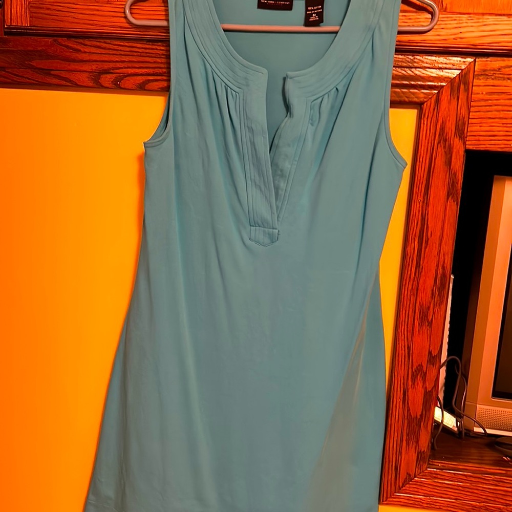 Sleeveless dresses